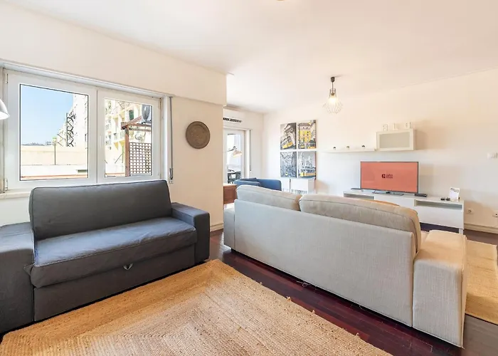 Guestready - Stylish Flat Near Lisbon's Iconic Ave *