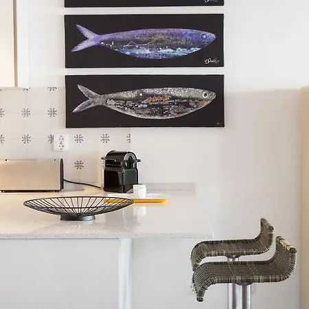 アパート Joivy Superb 1-bed With Workspace And Terrace, Close To Avenida Da Liberdade