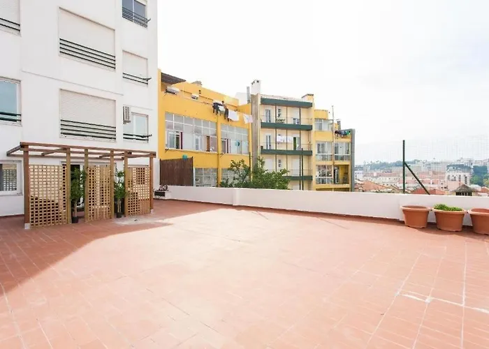 Guestready - Stylish Flat Near Lisbon's Iconic Ave Lägenhet